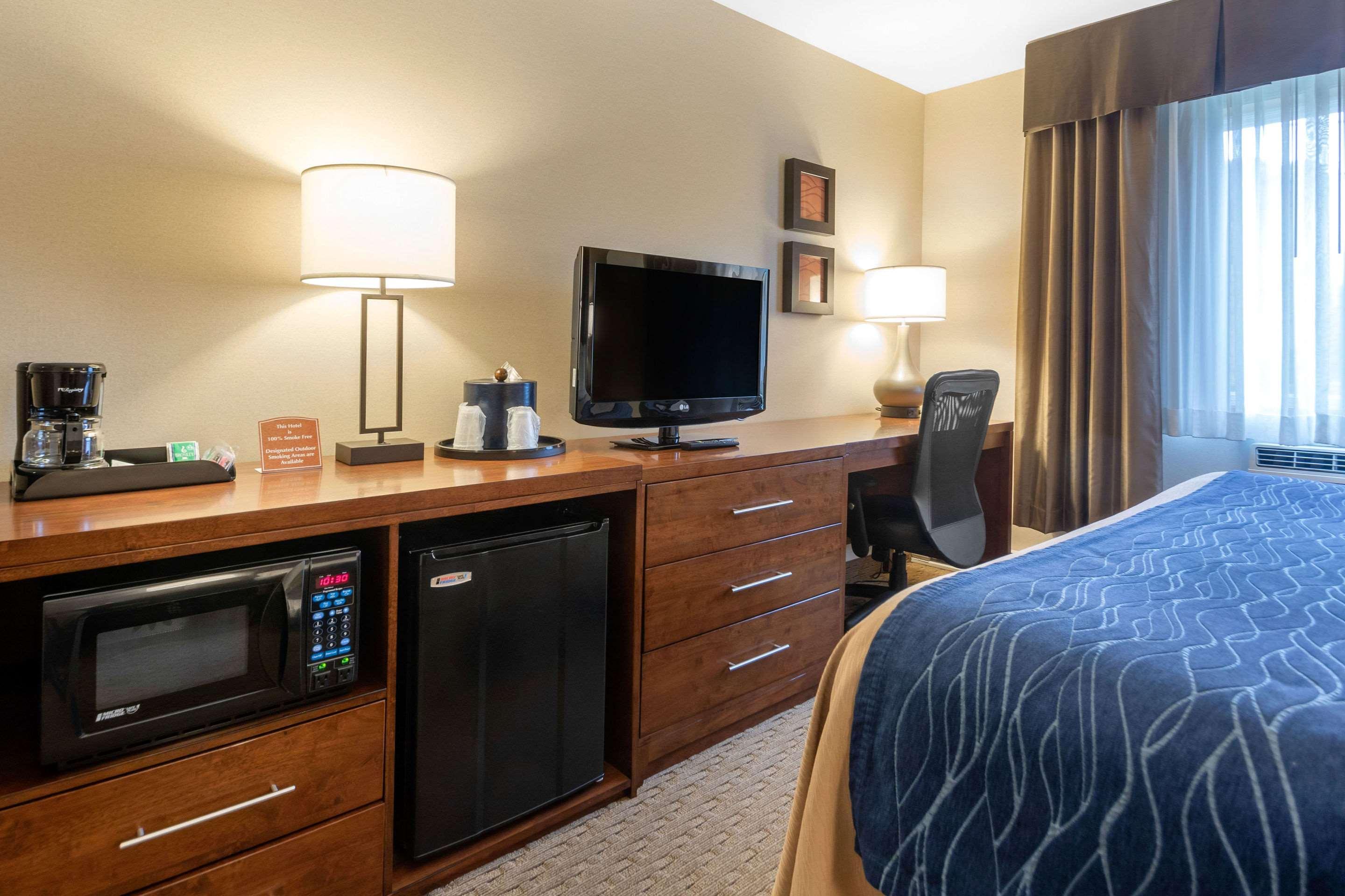 Comfort Inn Iron Mountain Εξωτερικό φωτογραφία