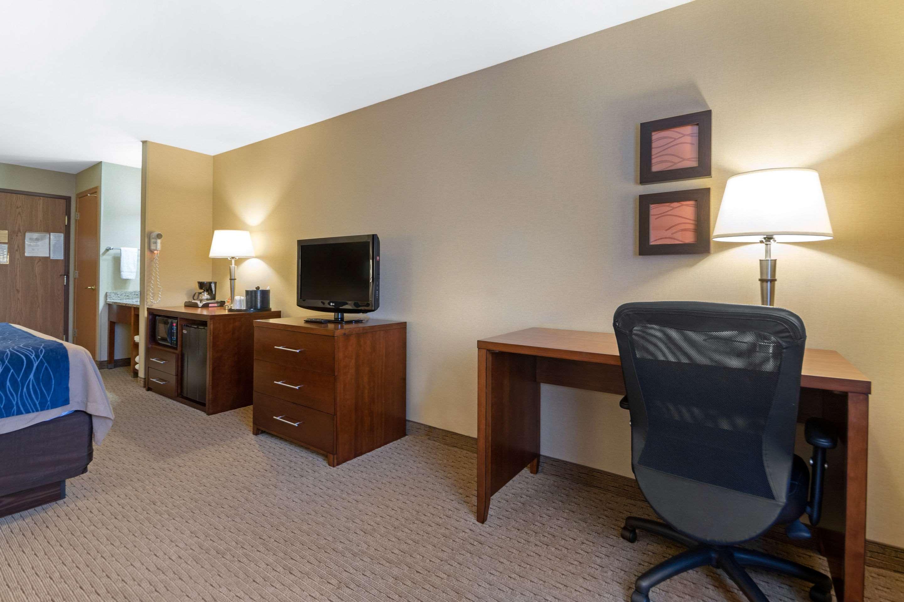 Comfort Inn Iron Mountain Εξωτερικό φωτογραφία